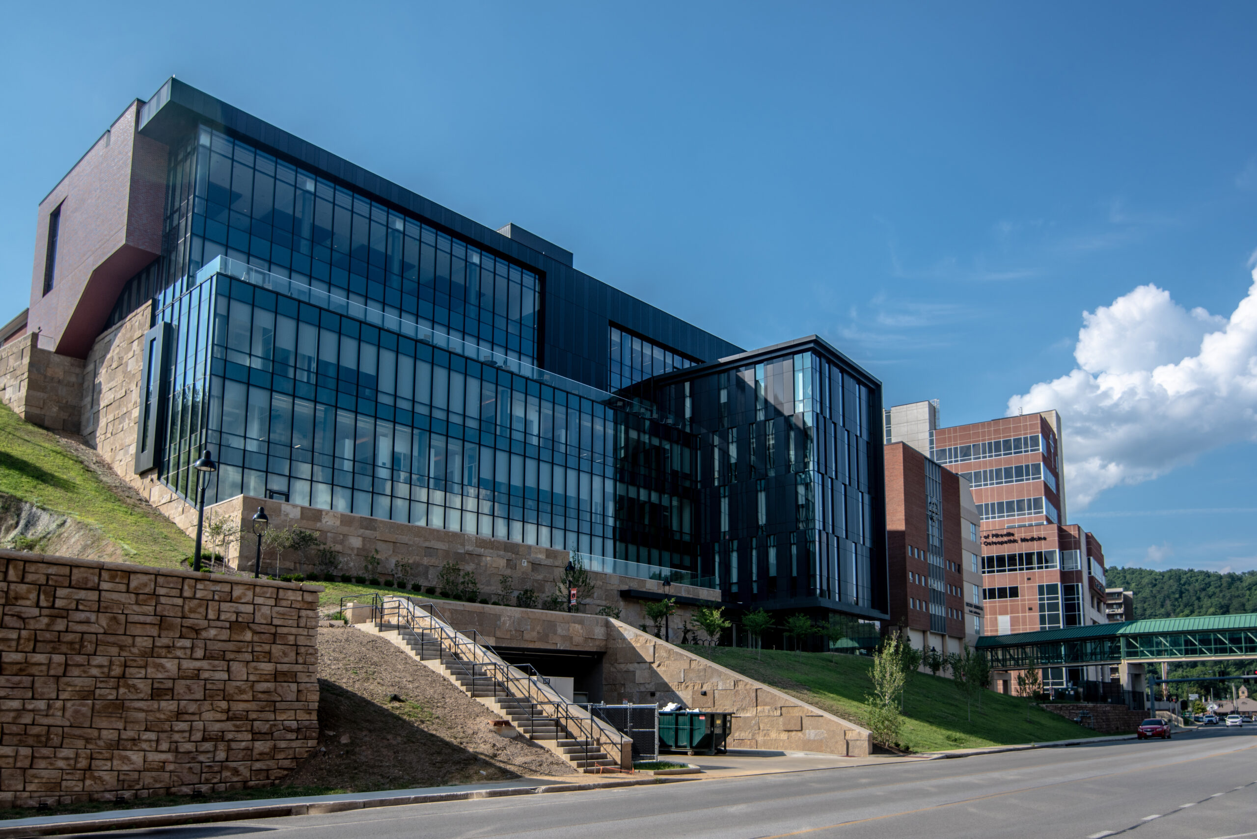 Upuke College The Council of Independent Colleges awards UPIKE a NetVUE grant | UPIKE
